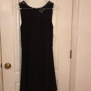 little black dress Jessica Simpson